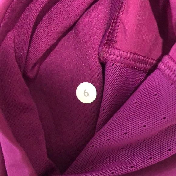 Lululemon pants - Picture 4 of 4